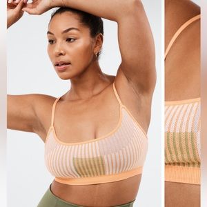 Fabletics Kate Sweater Knit Bralette Geometric Print Size Small Limited Edition